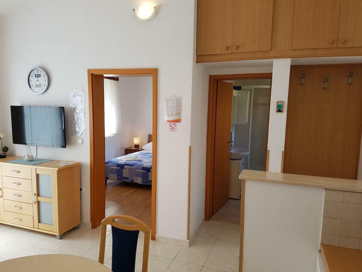 Apartman Vida Pula Bagian luar foto